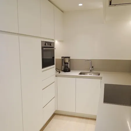 Apartment In With Ocean Views